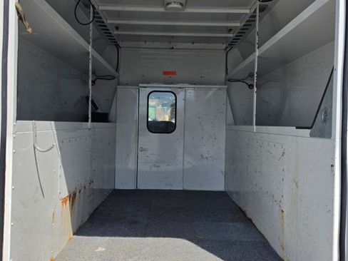 Used 2014 Ford E-350 and Econoline 350 Super Duty w/ Power Windows & Locks Group RWD image 8