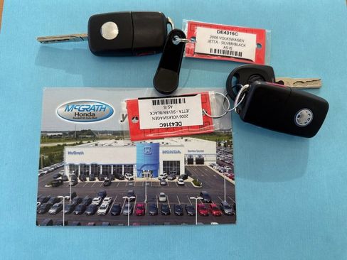 Used 2006 Volkswagen Jetta GLI image 3