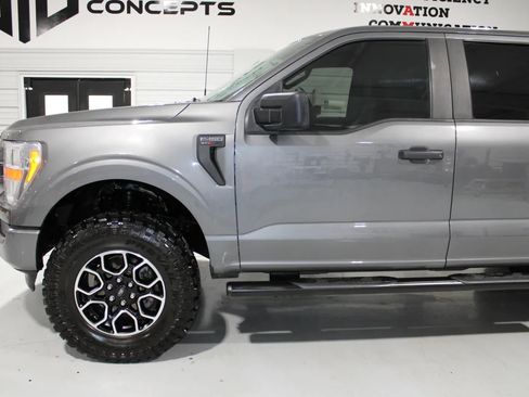 Used 2022 Ford F150 XL w/ STX Appearance Package AWD/4WD image 12