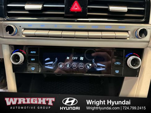 Certified 2025 Genesis G70 2.5T image 27