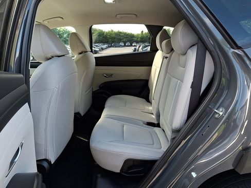 Used 2025 Hyundai Tucson SEL AWD/4WD image 10