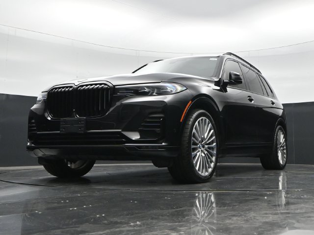Used 2021 BMW X7 xDrive40i w/ Executive Package AWD/4WD image 49