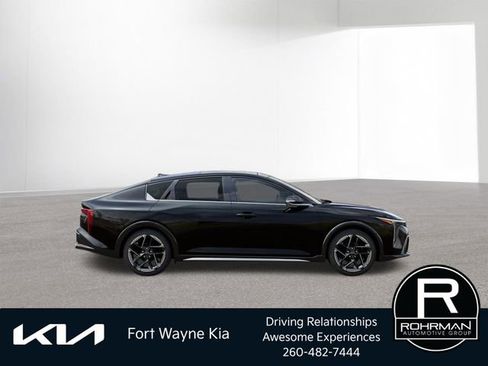 New 2026 Kia K4 GT-Line image 9