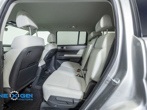 Used 2024 Hyundai Santa Fe SE AWD/4WD image 27