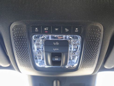 New 2025 Mercedes-Benz GLA 250 4MATIC image 18