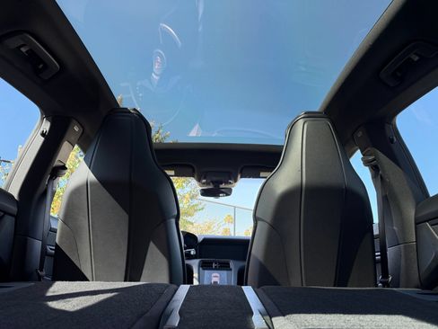 Certified 2023 Porsche Taycan RWD image 39