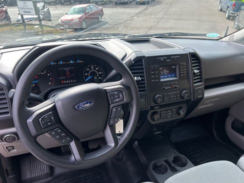 Used 2017 Ford F150 XL w/ Equipment Group 101A Mid image 18