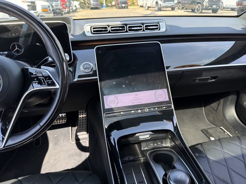 Used 2021 Mercedes-Benz S 580 S 580 image 30