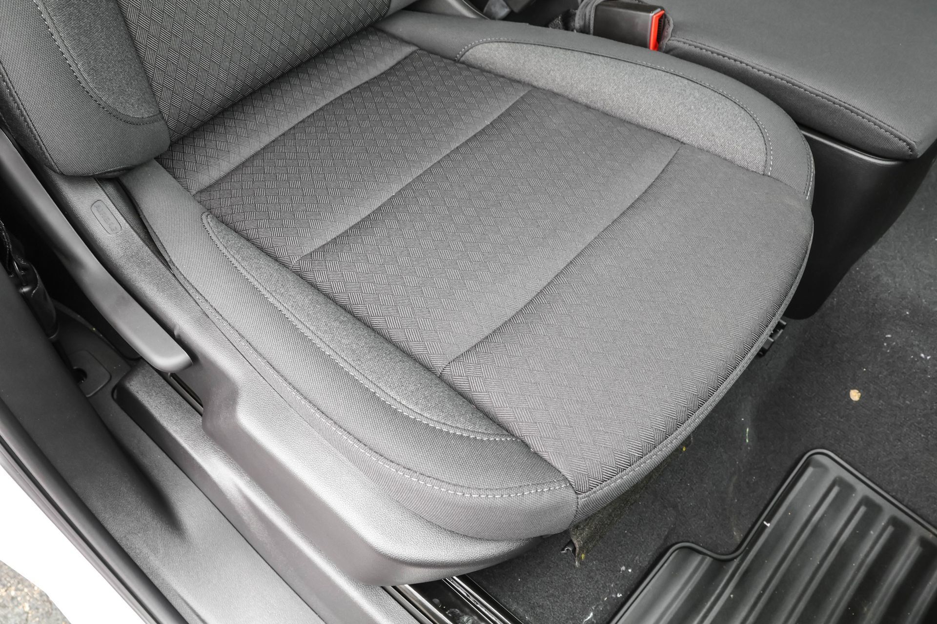 New 2025 Chevrolet Silverado 1500 LT AWD/4WD image 46