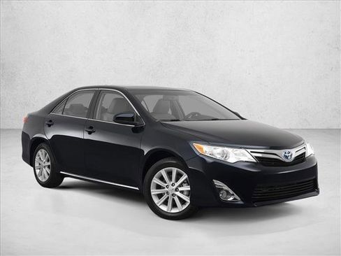Used 2012 Toyota Camry XLE w/ Convenience Pkg image 8