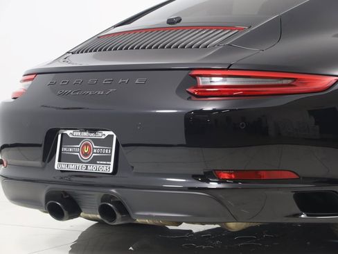 Used 2019 Porsche 911 Carrera T w/ Carrera T Interior Package image 65