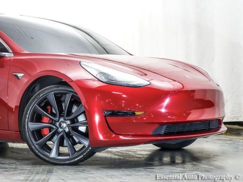 Used 2020 Tesla Model 3 Performance image 2