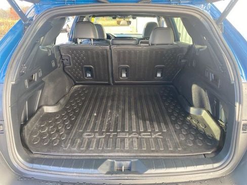 Used 2022 Subaru Outback Wilderness image 20