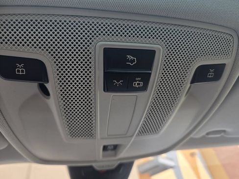 Used 2019 INFINITI QX30 AWD w/ Navigation Package image 26