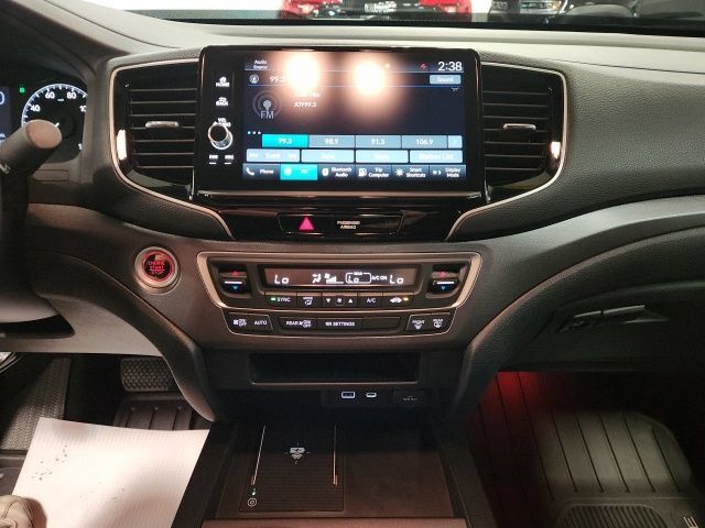 Certified 2025 Honda Ridgeline Sport image 13