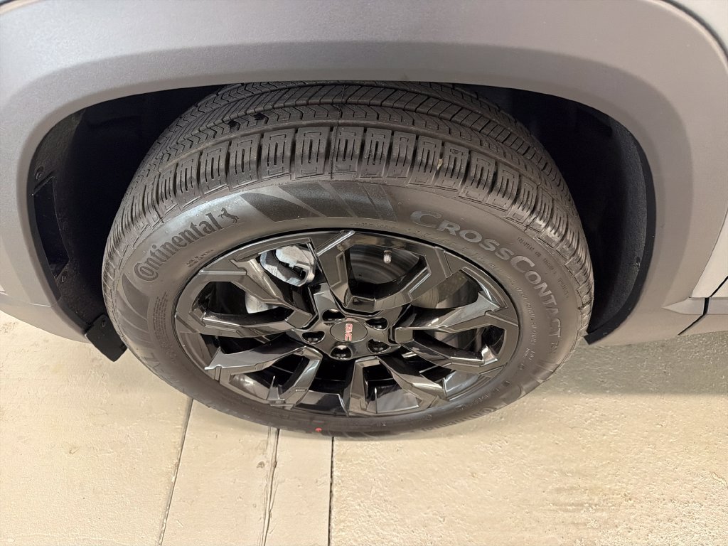 New 2027 GMC Terrain Elevation w/ Black Edition FWD image 4