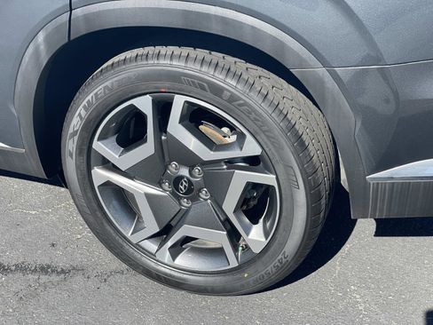 Used 2023 Hyundai Palisade Limited w/ Cargo Package image 30