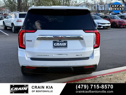 Used 2021 GMC Yukon XL SLT w/ SLT Premium Package image 6