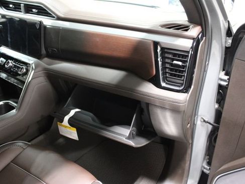 New 2026 GMC Sierra 1500 Denali AWD/4WD image 29