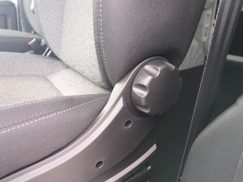 New 2026 RAM ProMaster 1500 w/ Convenience Group image 21