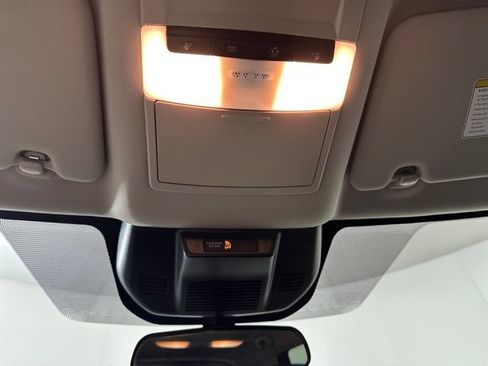 Used 2023 Nissan Rogue S image 24