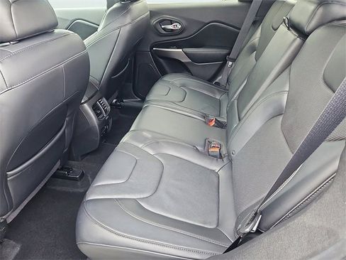 Used 2019 Jeep Cherokee Limited w/ Trailer Tow Group image 35