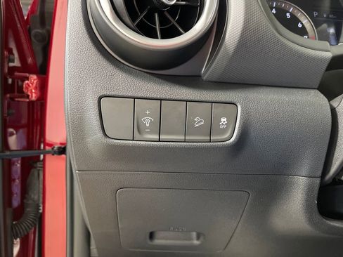 Certified 2023 Hyundai Kona SE w/ Cargo Package AWD/4WD image 31