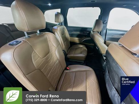 Used 2020 Kia Telluride SX w/ SX Prestige Package AWD/4WD image 34