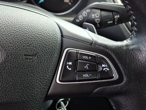 Used 2018 Ford Escape SE w/ SE Sport Appearance Package FWD image 23