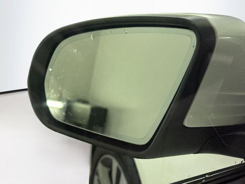 Used 2019 Mercedes-Benz C 300 4MATIC Sedan image 16