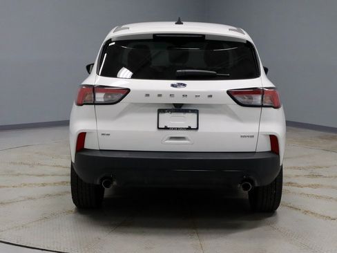 Certified 2022 Ford Escape SE w/ SE Sport Appearance Package image 10