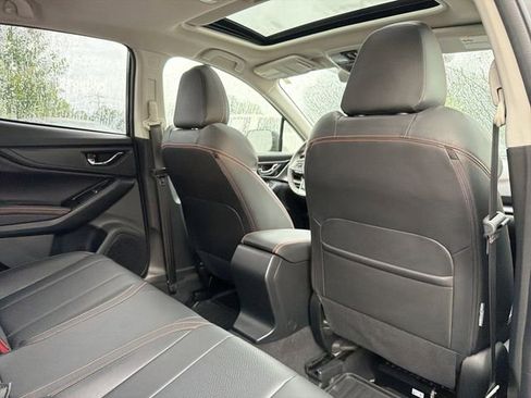 Used 2020 Subaru Crosstrek 2.0i Limited w/ Moonroof Package w/Navigation AWD/4WD image 16
