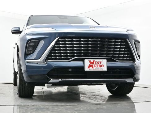 New 2026 Buick Enclave Avenir w/ Super Cruise Package image 25