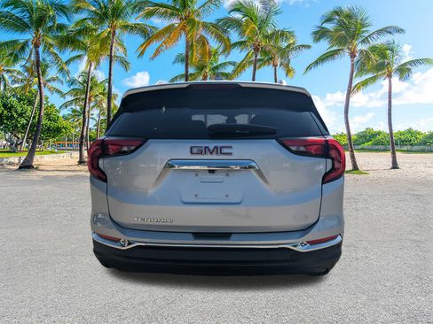 Used 2020 GMC Terrain SLT w/ Preferred Package image 6