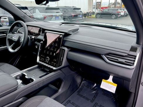 New 2026 GMC Acadia Elevation FWD image 59