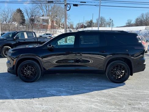 New 2026 Chevrolet Traverse LT w/ Midnight/Sport Edition image 11