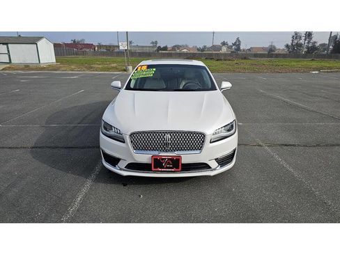 Used 2018 Lincoln MKZ Reserve image 2