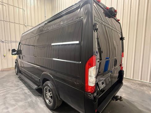 Used 2018 RAM ProMaster 3500 w/ Mopar Trailer Tow Group FWD image 13