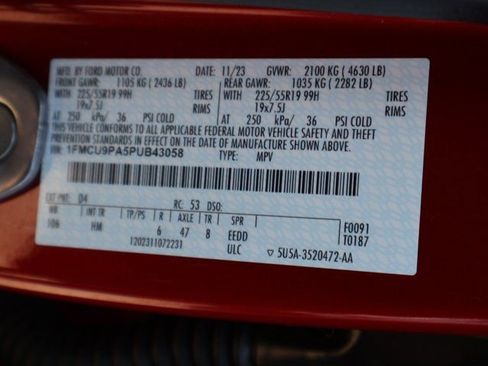 Used 2023 Ford Escape ST-Line Elite image 40