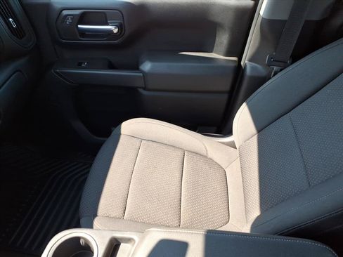 Used 2021 Chevrolet Silverado 1500 Custom AWD/4WD image 34