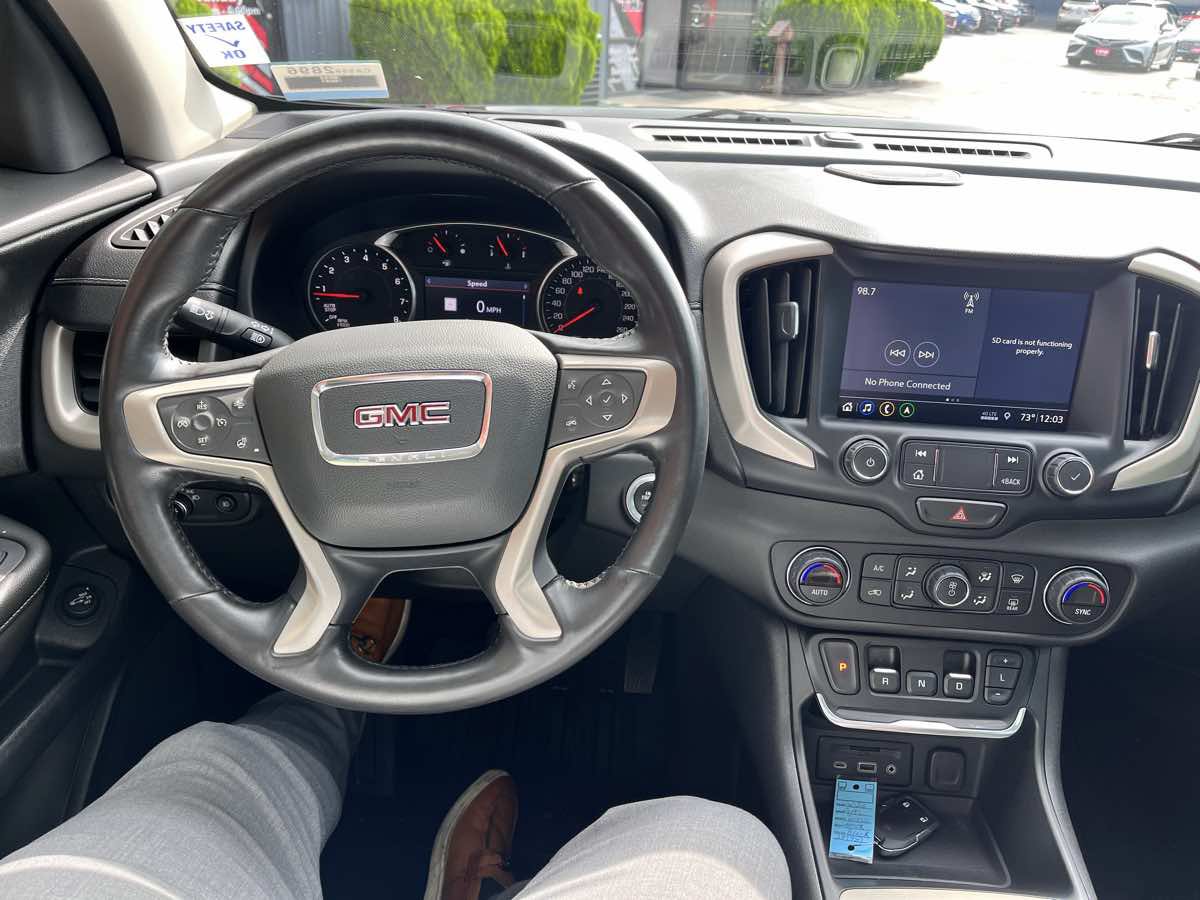 Used 2020 GMC Terrain Denali w/ GMC Pro Grade Package AWD/4WD image 10