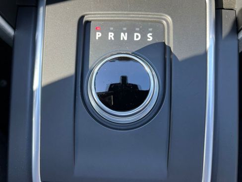 Used 2016 Land Rover Discovery Sport HSE image 27