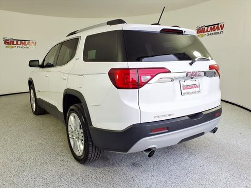 Used 2018 GMC Acadia SLT image 2