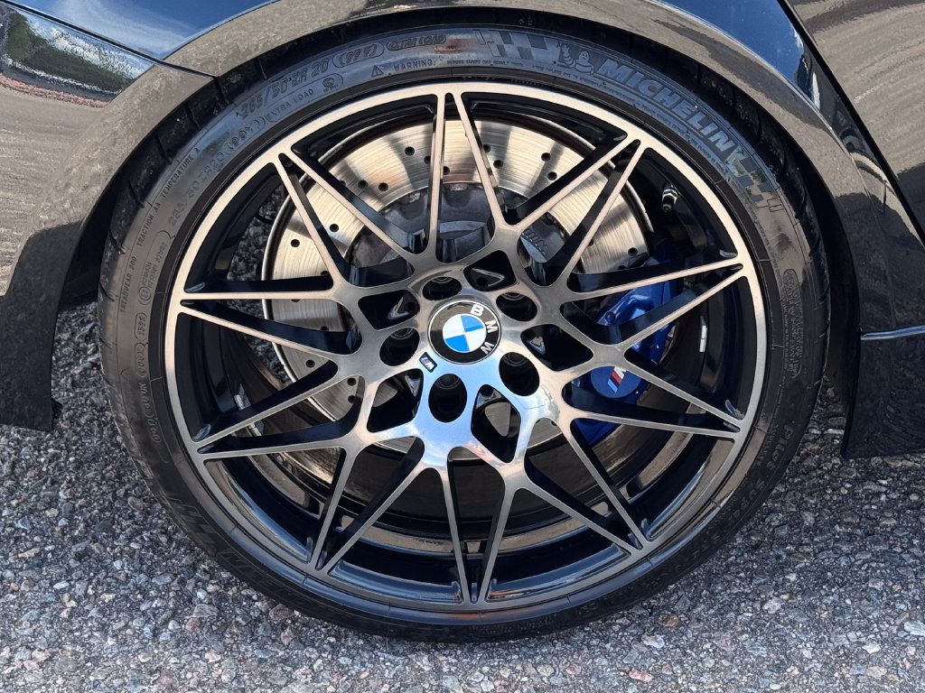 Used 2018 BMW M3 RWD image 15