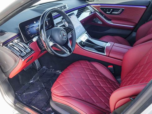 New 2026 Mercedes-Benz S 580 4MATIC Sedan image 16