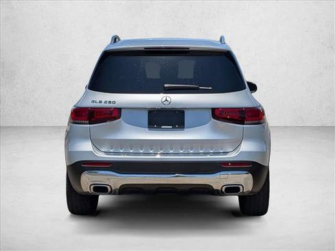 Used 2020 Mercedes-Benz GLB 250 image 6
