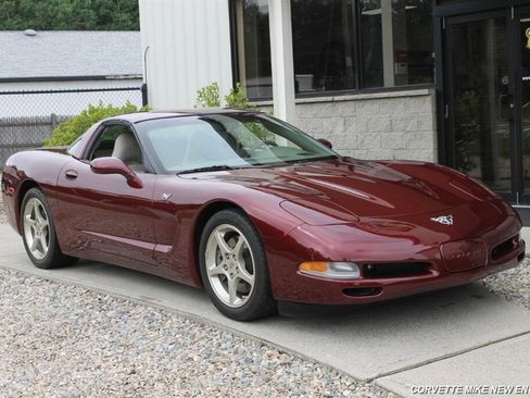 Used 2003 Chevrolet Corvette 50th Anniversary Edition w/ Preferred Equipment Group image 14