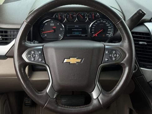 Used 2018 Chevrolet Tahoe LT RWD image 14