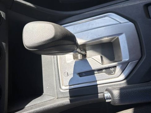Used 2017 Subaru Impreza 2.0i AWD/4WD image 12
