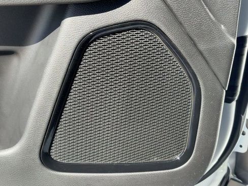 New 2026 Jeep Compass Latitude image 22